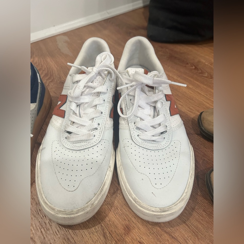 New balance shoes